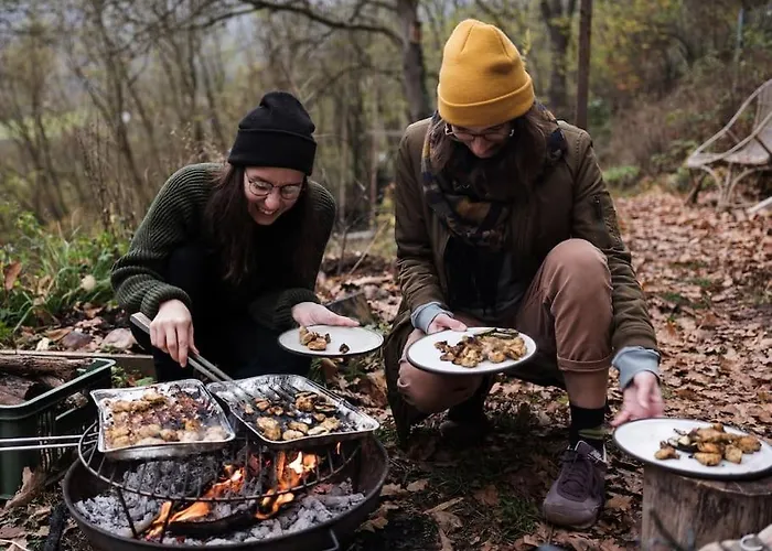 Susarna V Zahrade S Vuni Bylinek *